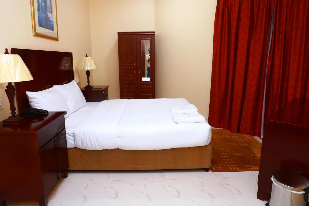 Onyx - Maha Hospitality Group *