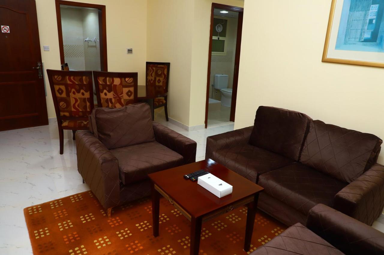 Onyx - Maha Hospitality Group